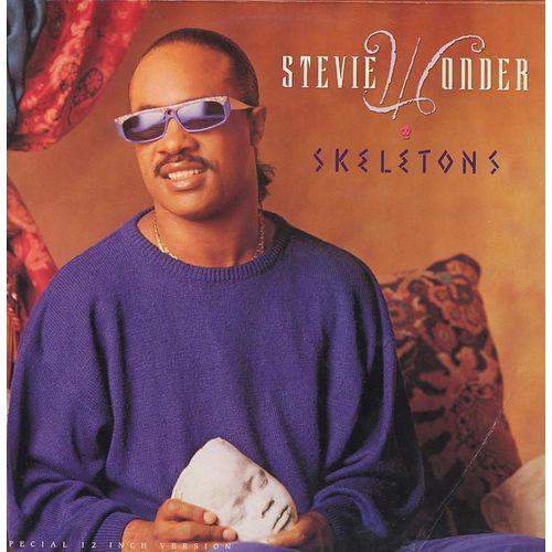 Skeletons (12'' Version 6'43 / 12'' Instrumental Version 6'43).