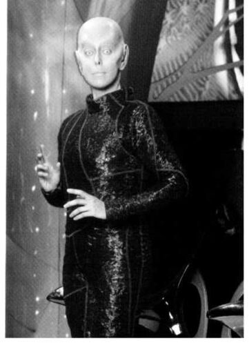 Da'an (Leni Parker) Du Feuilleton "Invasion Planète Terre "