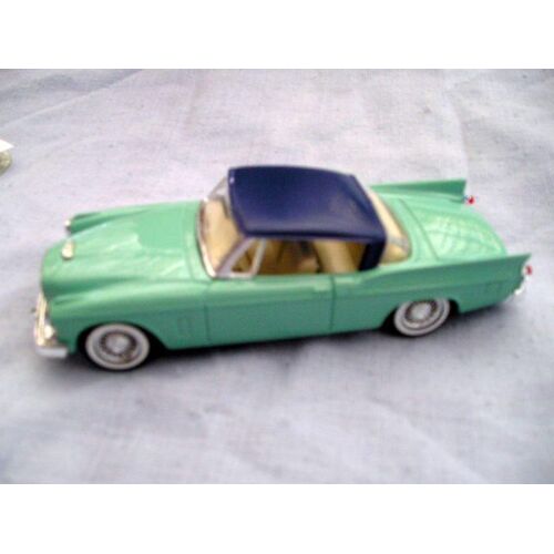 Studebaker 1957 Silver Hawk-Solido