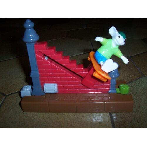 Stuart Little Sur Skate