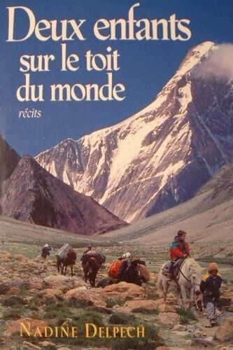 Deux Enfants Sur Le Toit Du Monde