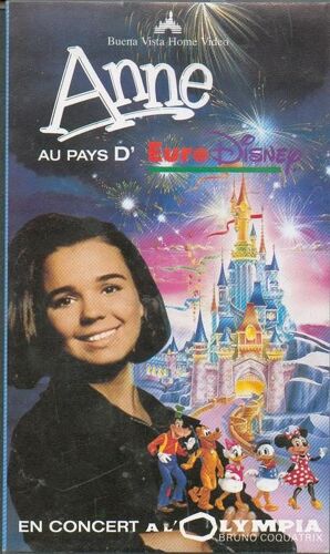 Anne Au Pays D'euro Disney