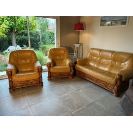 Vend Canapé Cuir 3 Places Avec 2 Fauteuils Assortis , 5 Tiroirs Intégrés , Excellent État