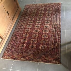 Tapis Ancien Boukhara Couleur Rouge