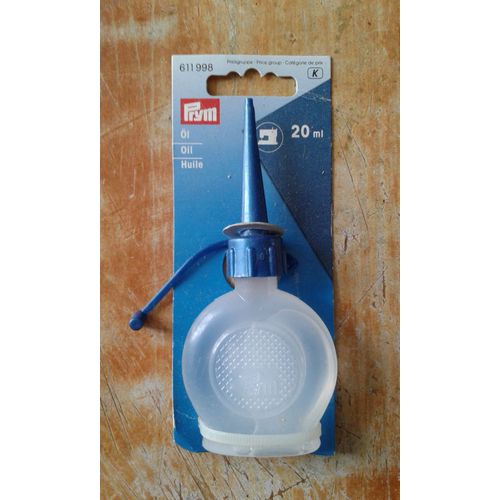 Huile pour machines à coudre