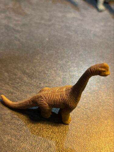 Jouet figurine dinosaure 