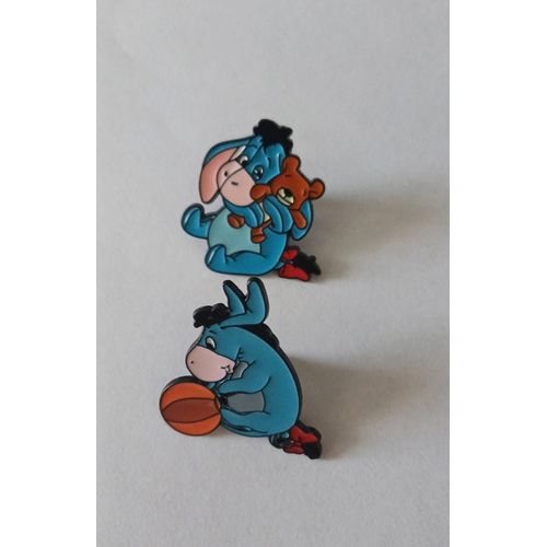 2 Pin'S Bourriquet