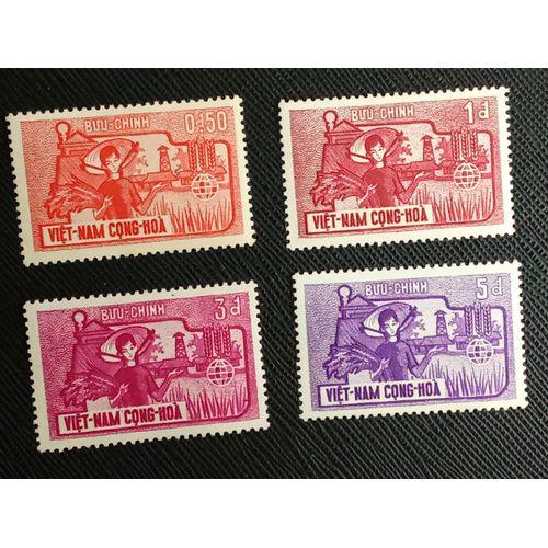 Timbre Vietnam Du Sud Y T 210 A 213 Série : La Fermière Au Grain 1963 ( 111009 )