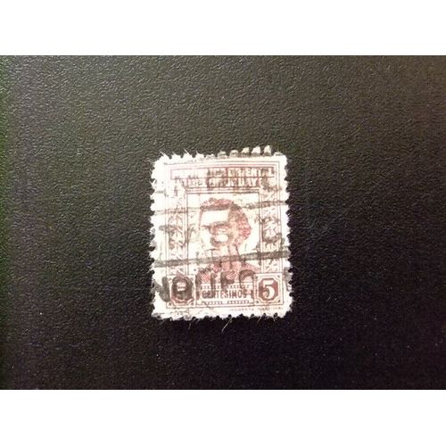 109 Uruguay 1939 1944 / General Jose Gervasio Artigas / Yvert 513 Fu