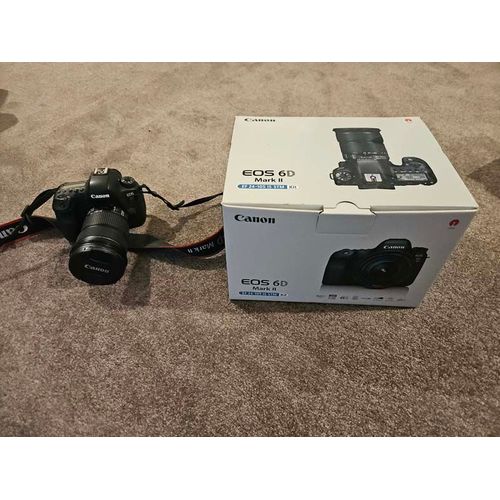 Canon EOS 6D Mark II 26.2 Mpix + Objectif EF 24-105 IS STM - Noir