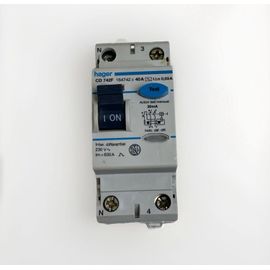 Interrupteur différentiel HAGER CDC742F ¿ 40A / 30mA ¿ Type AC ¿ Très bon état. 