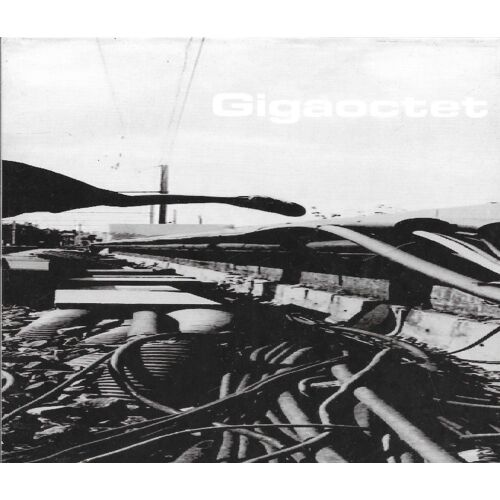 Chris Powell Et Le Gigaoctet