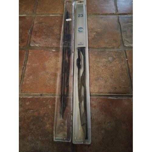 Lot De 2 Balais Essuie Glace Norauto Modèle 23