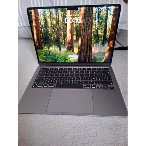 Apple MacBook Air Retina 2024 - 13" M3 - Ram 16 Go - DD 256 Go