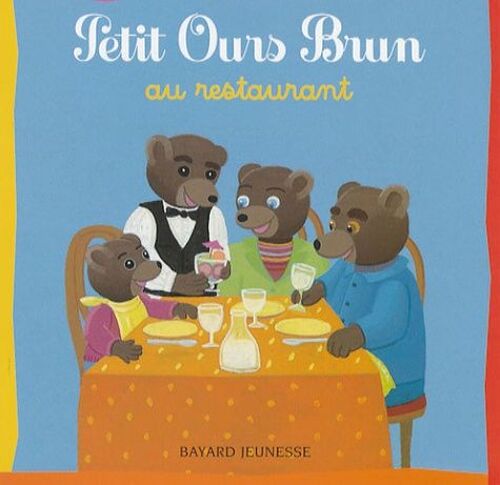 Petit Ours Brun Au Restaurant