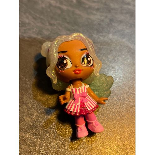 Jouet petite figurine poupée 