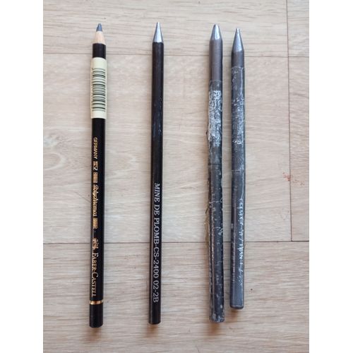 Lot De 3 Mines De Plomb Et 1 Crayon Faber-Castell