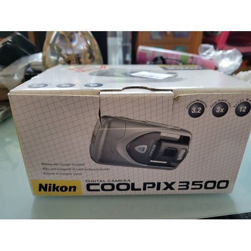 Nikon coolpix 3500 3.2 mpix vintage