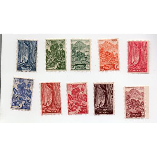 Afrique Équatoriale Française- Série De 10 Timbres Neufs- Arbres