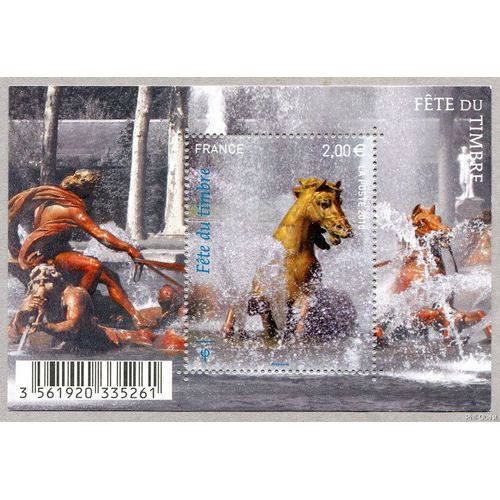 Fête Du Timbre : Protégeons L'Eau : Bassin D'Appolon Au Château De Versailles Feuillet 4440 Année 2010 N° 4440 Yvert Et Tellier Luxe