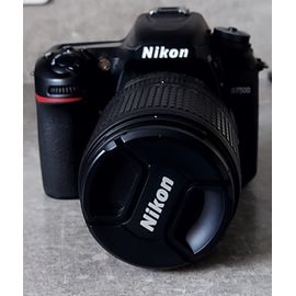 Nikon D7500 20.9 mpix + Objectif zoom 18-140mm