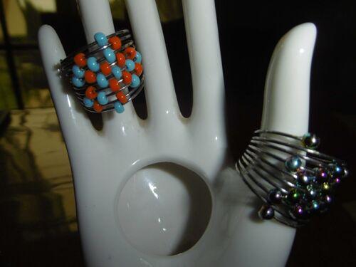 Bague Spirale Métal8 Cercles 20mm Avec Perles De Rocailles : Lot De 2 : 1 Avec Perles Orange Et Bleu Clair Et 1 Avec  Perles Nacrées Couleurs Assorties Farbel