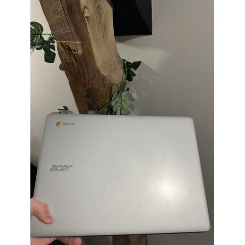 Acer Chromebook 314 - 14" Intel N100 - Ram 8 Go - DD 64 Go