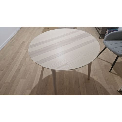 Table Ronde Ikea Lisabo.