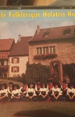 Holatrio Hop'Sasa Ensemble Folklorique