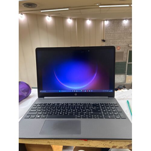 HP Laptop 15s-fq0xxx - 15.6" Intel Celeron N4120 - 1.1 Ghz - Ram 8 Go - SSD 238 Go