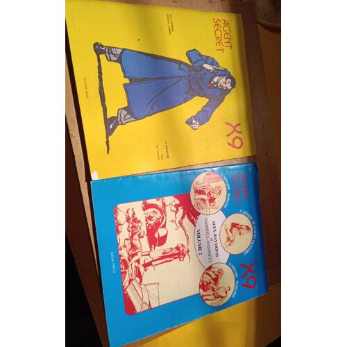 Lot De 2 Bandes Dessinées - Agent Secret X9 - Alex Raymond - Éditions Focus .