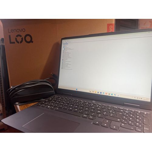 Lenovo LOQ 16APH8 - 16" AMD Ryzen 7 - Ram 16 Go - DD 512 Go