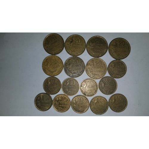 Lot De 17 Pièces De 10 Francs Et 20 Francs Tous Différentes