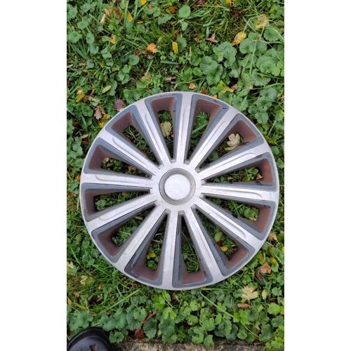 Enjoliveur Versaco Trend 16" 16 Pouces " Pour Roue De Voiture Automobile Et Autres Noir Et Argent Dark Silver Plata Black