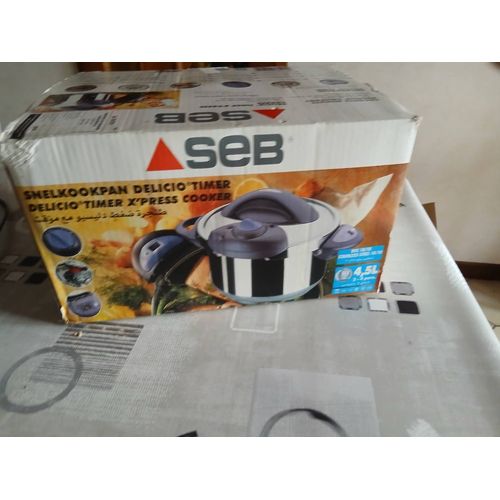 COCOTTE MINUTE DELICIO CONFORT 4,5 LITRES SEB