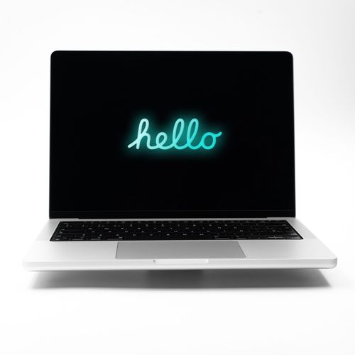 Apple MacBook Pro - 2023 - 14.2" M3 Pro 36 Go RAM 2 To SSD Argent - Reconditionné