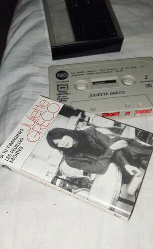 Juliette Greco Les Feuilles Mortes Cassette Audio