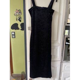 Robe De Soirée Droite Fendue Sur Un Côté En Velours Noir Avec Fil Argenté 