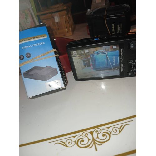 Appareil photo KODAK 10 megapixelsavec son chargeur baterie