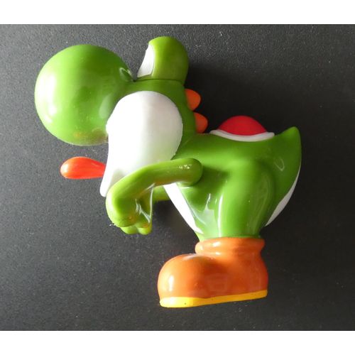 Dinosaure Yoshi En Plastique, Super Marion Bros. Nintendo Et Mac Donald'S, 2017. 8,5 X 8,5 Cm.