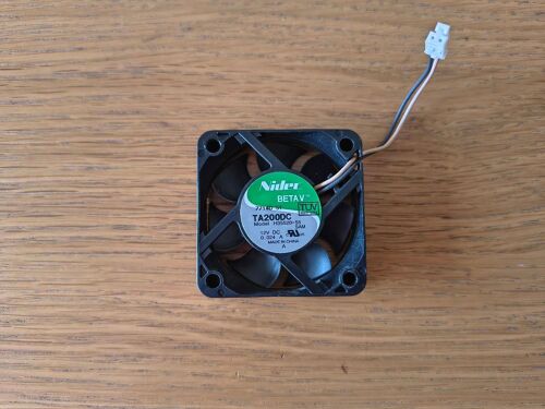 Mini ventilateur de refroidissement Nidec 5 cm. 12V 0.024A