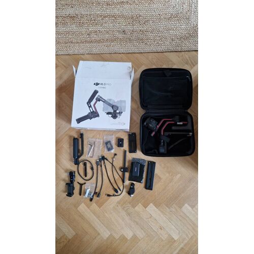 Dji RS3 Pro Combo