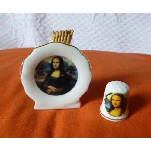 Porte Cure Dents - Dé À Coudre À L'Effigie De La Joconde