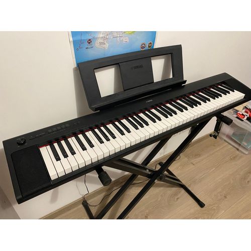 Piano Yamaha Piaggero Np-32