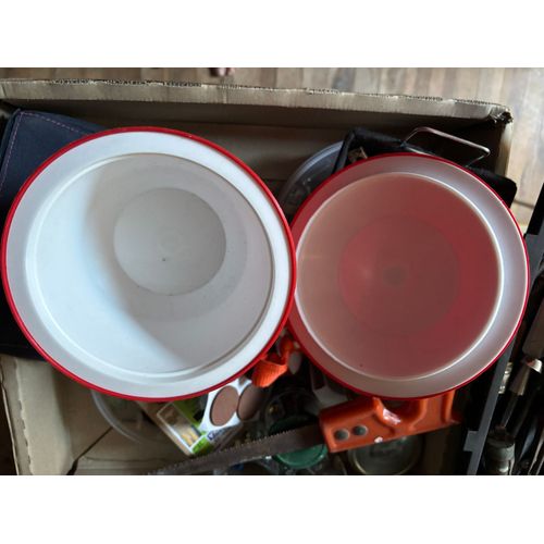 Bac À Glaçons Forme De Pomme. Rouge