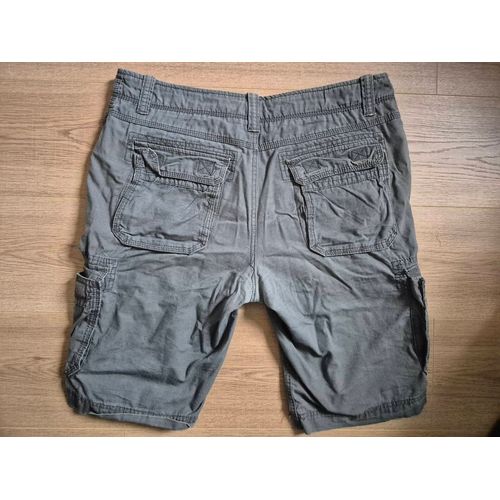 Short Garçon Gris C&A Taille Us 33 => Taille Fr 42/43