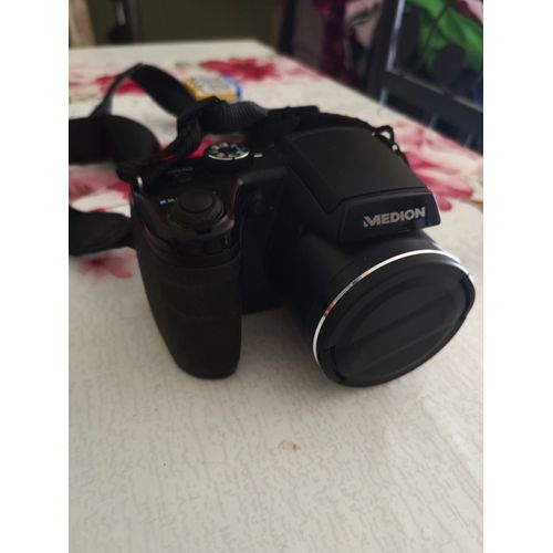 Medion LIFE X44088 (MD 86888) 16 mpix noir