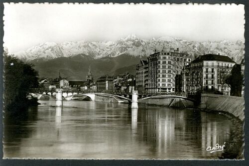 Carte Postale N°1002, Les Belles Alpes Françaises, Grenoble, Pont De La Porte De France Et Les Alpes, 1949