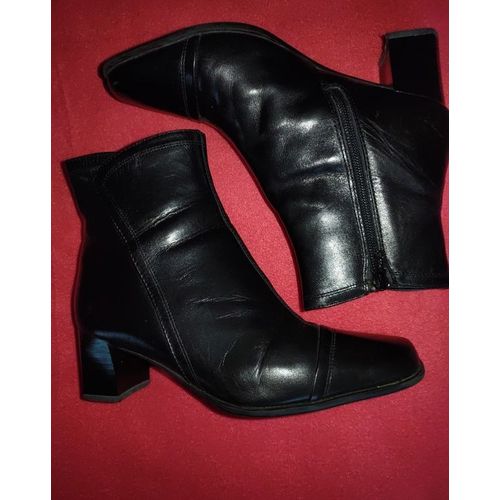 Boots Femme Noires Intemporelle Dessus Cuir