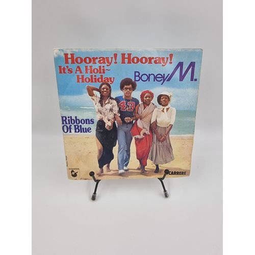 Vinyle 45 Tours Boney M. : Hooray ! Hooray ! It’S A Holi-Holiday (Ribbons Of Blues) Avec Fourreau